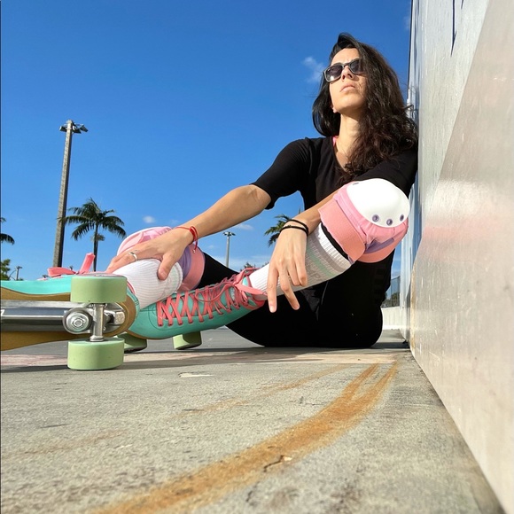 #girlboss - Picture 2 of 7